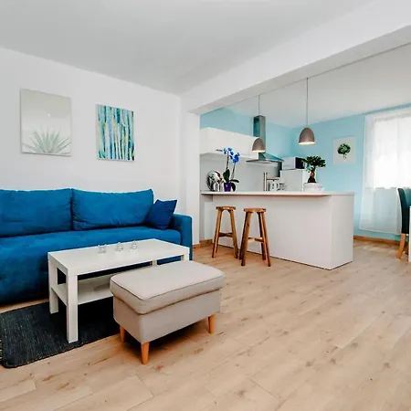 Little House - Just Few Steps From The City Center