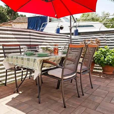 Holiday home Little House - Just Few Steps From The City Center *
