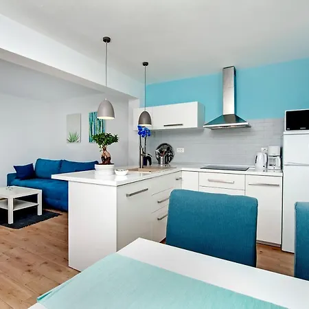 Little House - Just Few Steps From The City Center